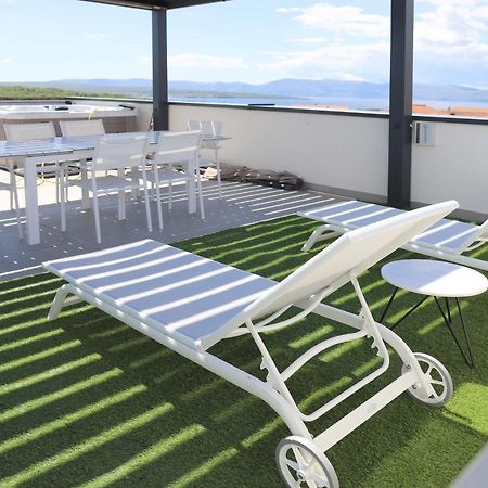 Apartments Terra Sun With Private Pool Or Jacuzzi Нівице Екстер'єр фото