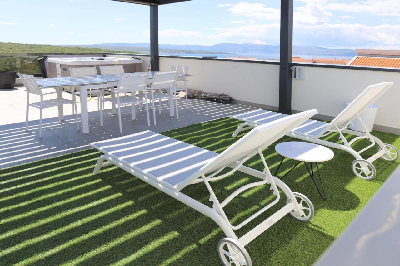 Apartments Terra Sun With Private Pool Or Jacuzzi Нівице Екстер'єр фото