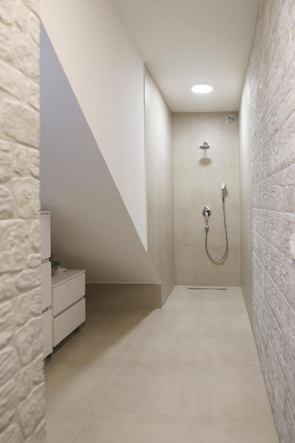 Apartments Terra Sun With Private Pool Or Jacuzzi Нівице Екстер'єр фото